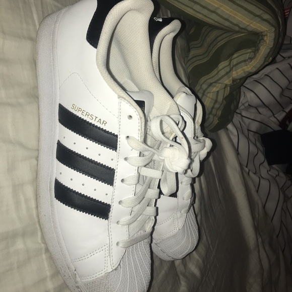 Adidas Superstars - Picture 3 of 4